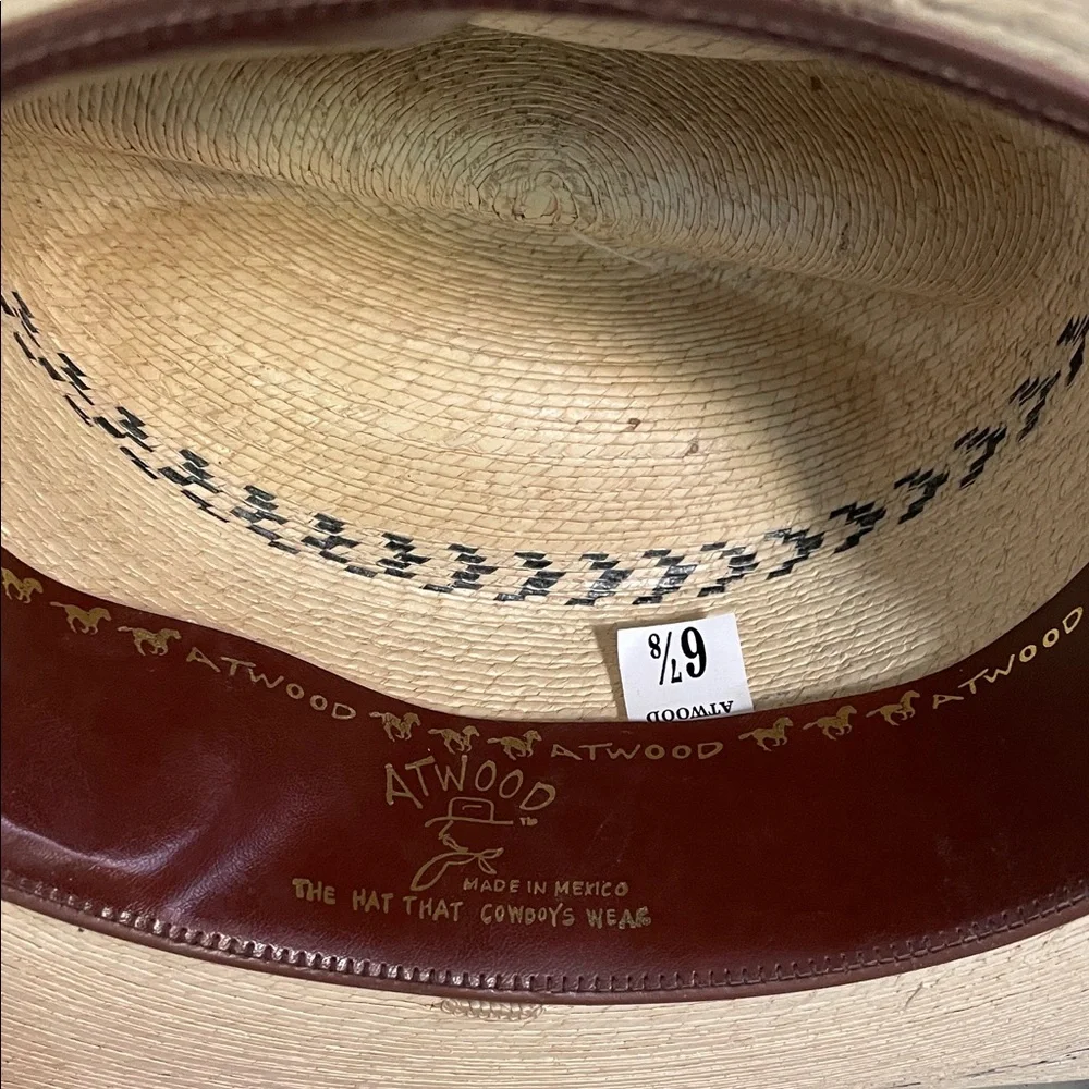 Elegant Cream Western Hat - Picture 3 of 4